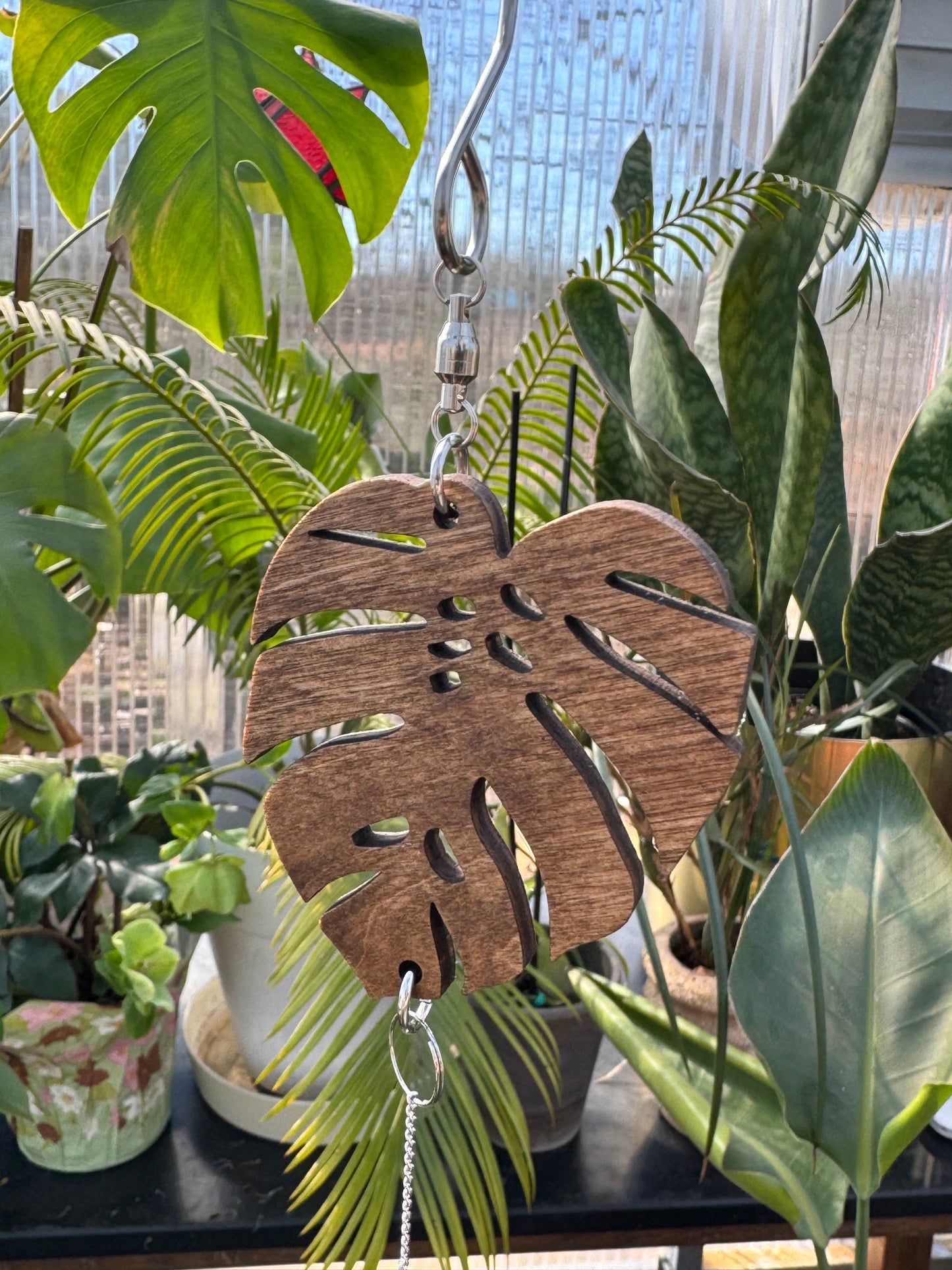 Wood Monstera Leaf Rainbow Maker
