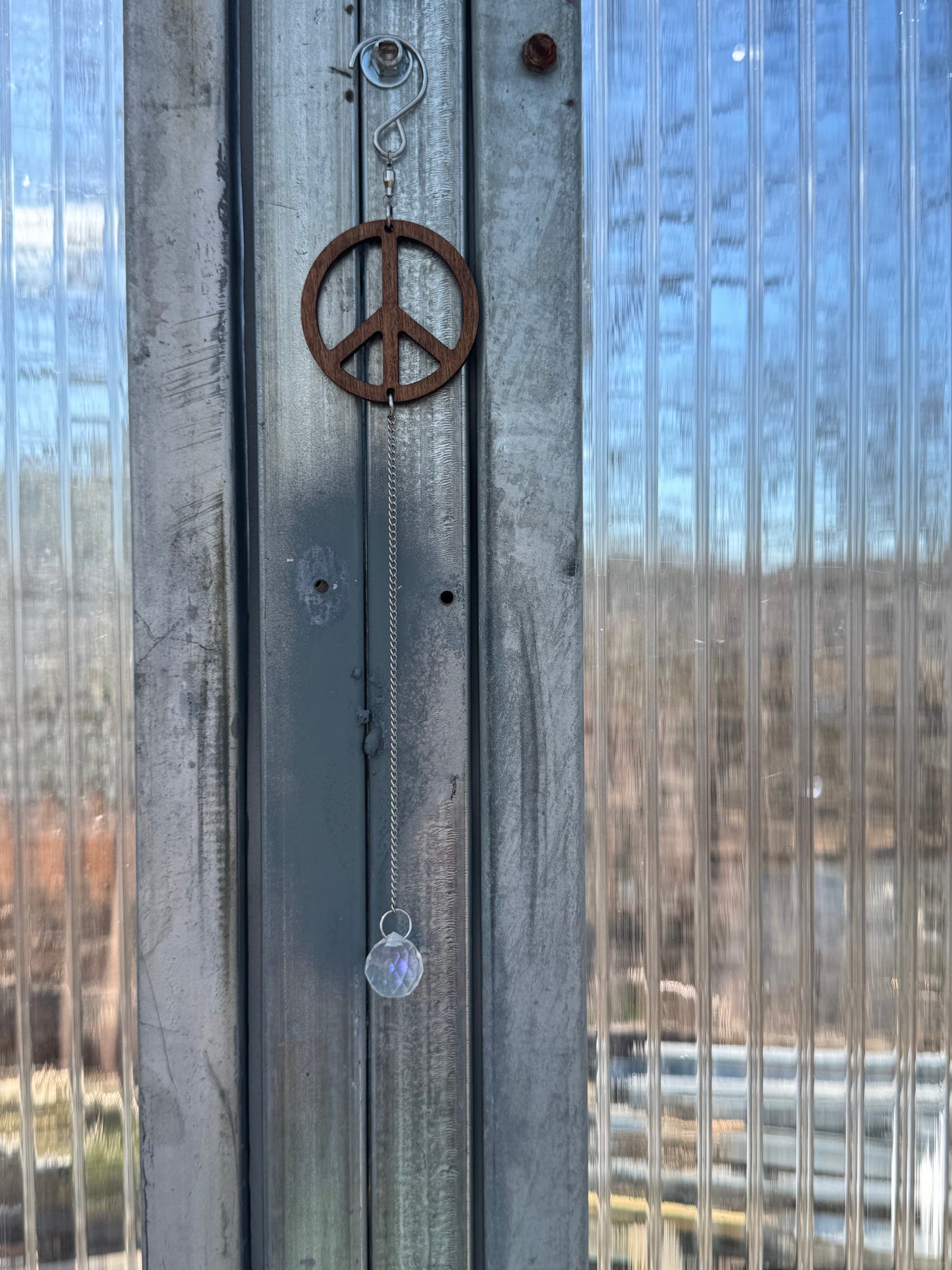 Wood Peace Sign Rainbow Maker