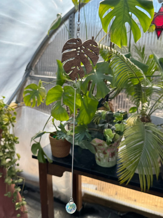 Wood Monstera Leaf Rainbow Maker